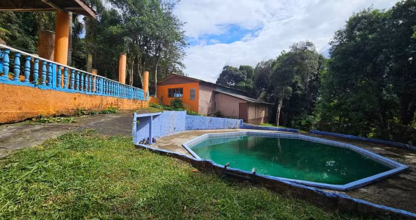 Chácara para venda em Borda Do Campo de 600.00m² com 4 Quartos e 1 Suite