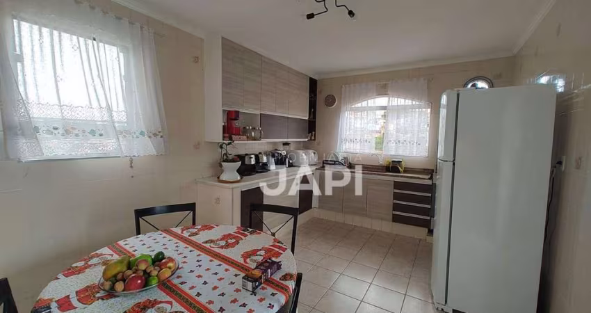 Casa para venda em Jardim Pacaembu de 222.00m² com 3 Quartos, 1 Suite e 2 Garagens