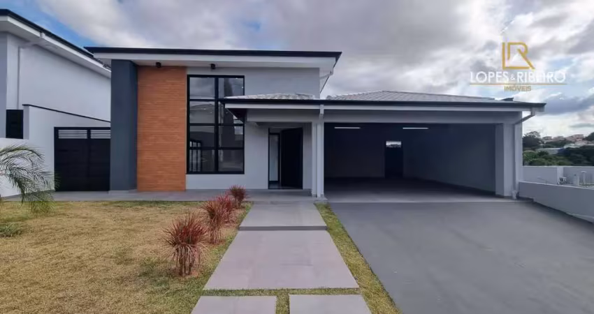 Casa de Condomínio para venda em Parque Residencial Nazaré de 240.00m² com 3 Quartos, 3 Suites e 4 Garagens