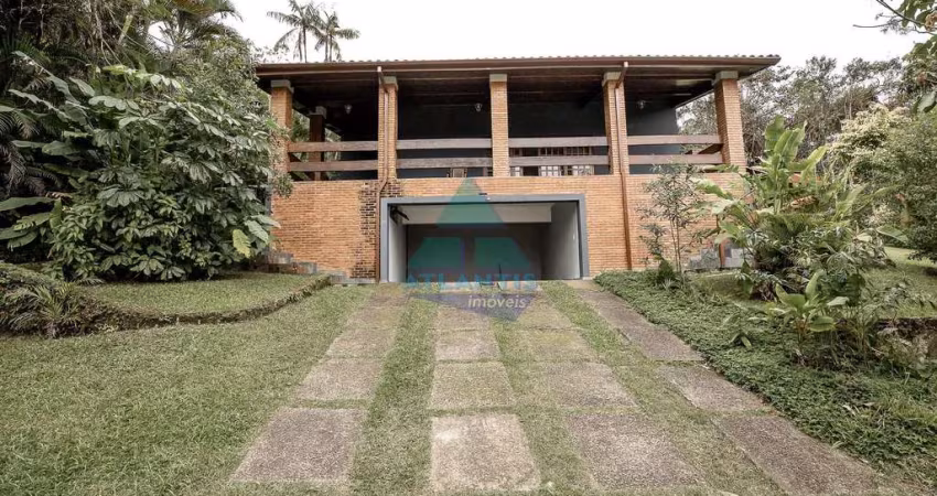 Casa para venda em Recanto Da Lagoinha de 211.00m² com 3 Quartos, 1 Suite e 4 Garagens