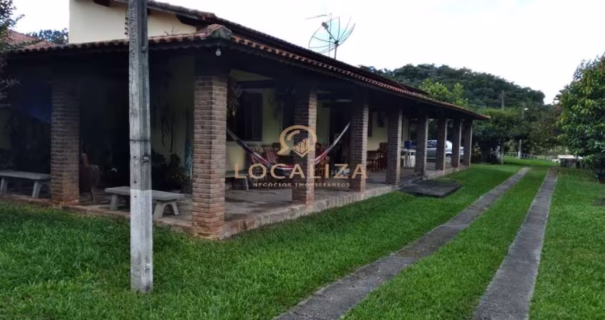 Chácara para venda em Freguesia Da Escada de 100.00m² com 2 Quartos e 2 Garagens