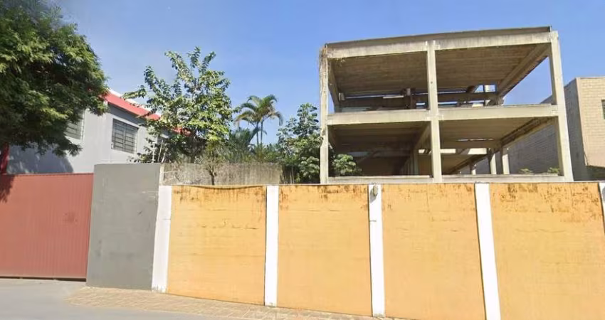 Galpão / Depósito / Armazém para venda em Chácaras Reunidas de 1800.00m²