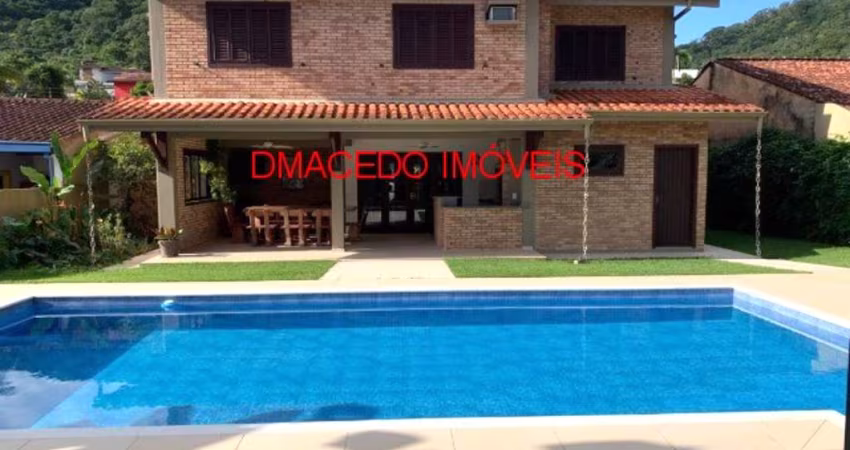 Casa para venda em Recanto Da Lagoinha de 634.00m² com 5 Quartos, 3 Suites e 5 Garagens