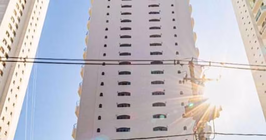 Apartamento para venda em Real Parque de 211.00m² com 4 Quartos, 3 Suites e 4 Garagens