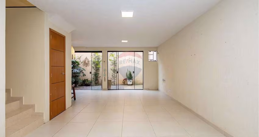 Sobrado para venda em Vista Alegre de 146.00m² com 3 Quartos, 1 Suite e 2 Garagens