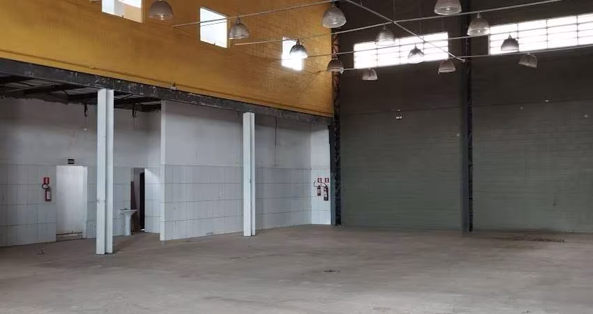 Galpão / Depósito / Armazém para venda e aluguel em Loteamento Residencial Flor Do Campo de 1700.00m² com 7 Garagens