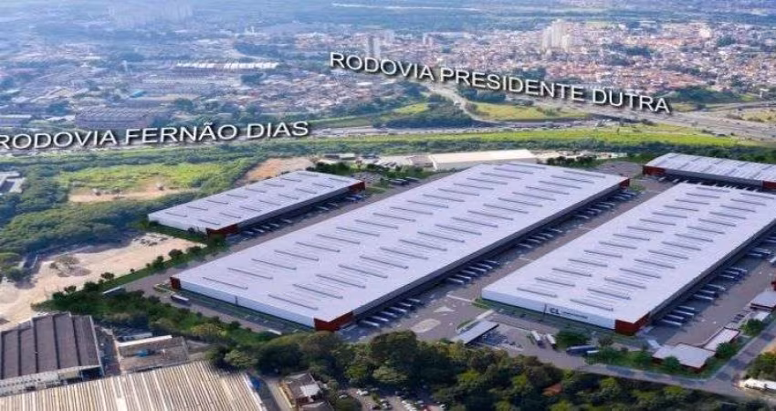 Galpão / Depósito / Armazém para alugar em Parque Novo Mundo de 12503.00m² com 8 Garagens