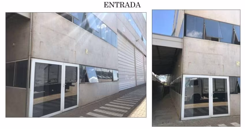 Galpão / Depósito / Armazém para alugar em Chácaras Alvorada de 2651.00m²