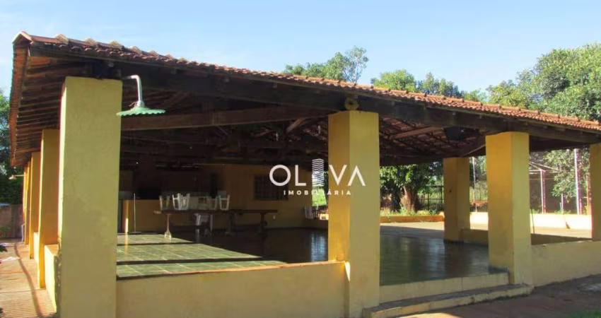 Chácara para venda em Condomínio Vera Cruz (zona Rural) de 5000.00m² com 4 Quartos