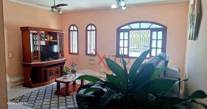 Casa para venda em Parque Da Represa de 186.00m² com 3 Quartos, 1 Suite e 3 Garagens