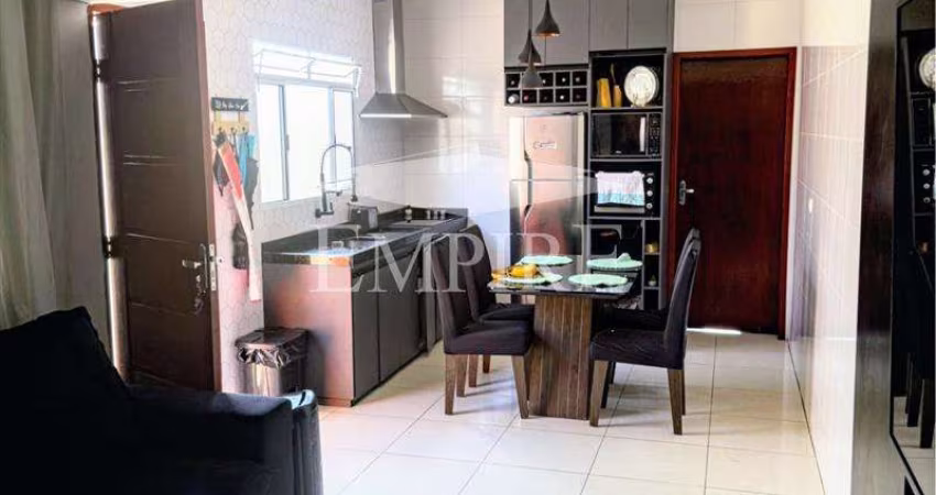 Casa para venda em Jardim Tupi de 84.00m² com 2 Quartos e 4 Garagens