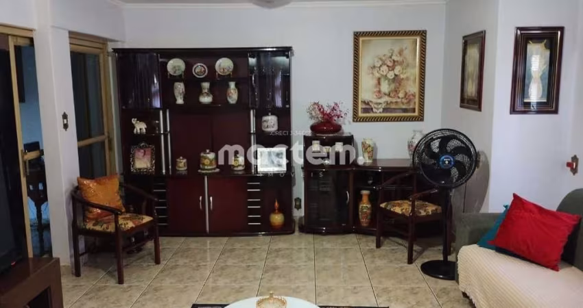 Casa para venda em Vila Amélia de 253.00m² com 5 Quartos, 2 Suites e 3 Garagens