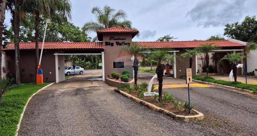 Chácara para venda em Cajuru de 446.15m² com 6 Quartos, 3 Suites e 12 Garagens