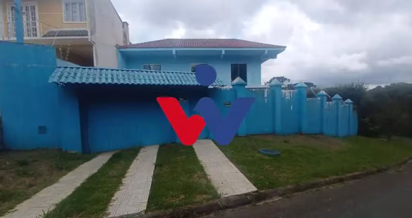 Sobrado para venda em Cachoeira de 240.00m² com 3 Quartos e 5 Garagens