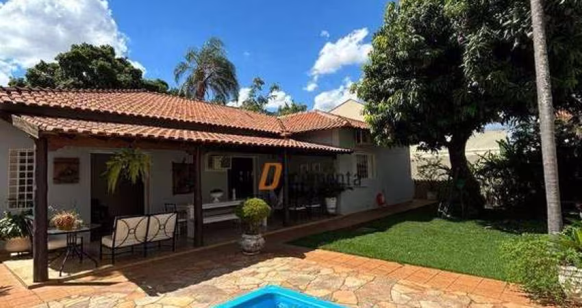 Casa para venda em Jardim Nova Yorque de 300.00m² com 3 Quartos, 1 Suite e 3 Garagens