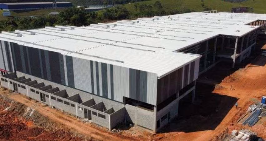 Galpão / Depósito / Armazém para alugar em Rainha de 3805.00m²