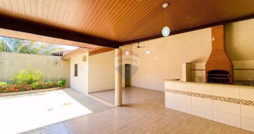 Casa para venda em Jardim Murayama de 230.00m² com 4 Quartos, 1 Suite e 3 Garagens