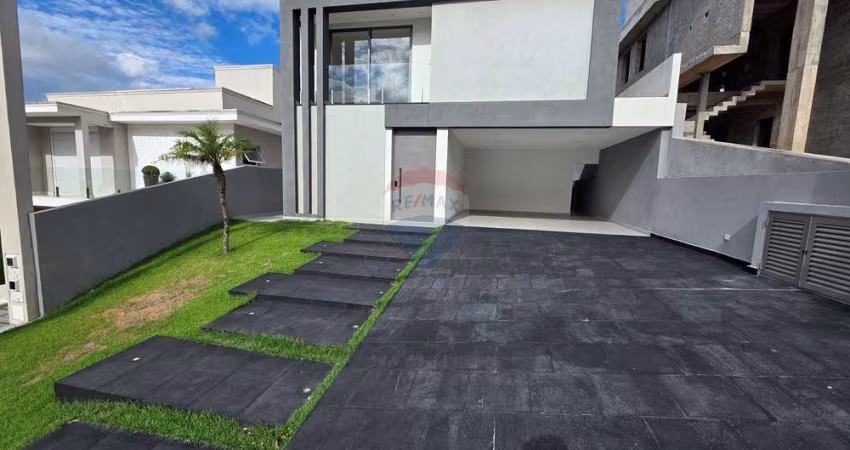 Casa de Condomínio para venda em Residencial Real Park de 300.00m² com 4 Quartos e 4 Suites