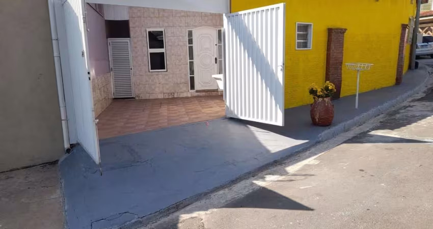 Casa para venda em Piracicamirim de 51.00m² com 2 Quartos e 1 Garagem