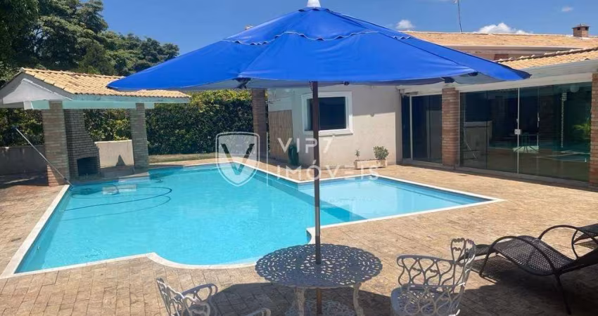 Casa para venda em Caguassu de 553.00m² com 3 Quartos, 1 Suite e 4 Garagens