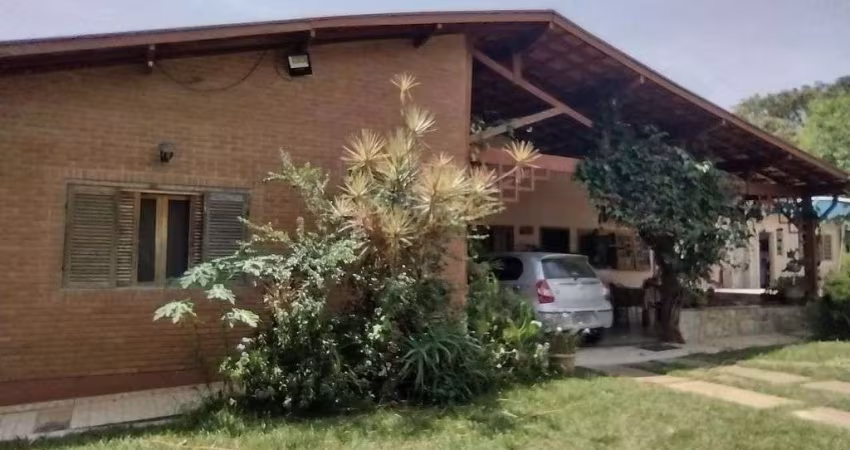 Chácara para venda em Village Campinas de 185.00m² com 3 Quartos, 1 Suite e 13 Garagens