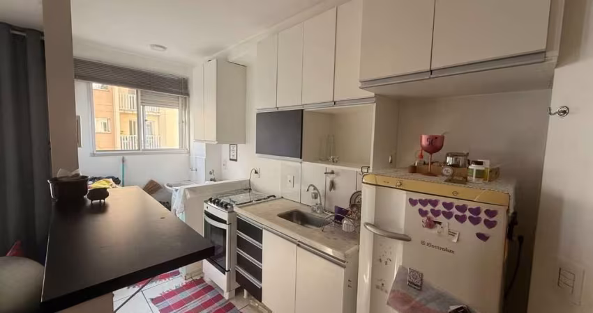 Apartamento para alugar em Jardim São Francisco de 45.00m² com 2 Quartos e 1 Garagem