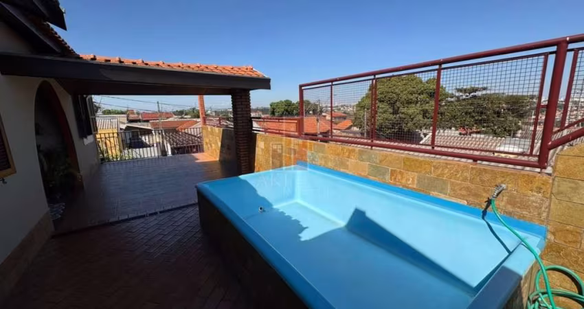Sobrado para venda em Núcleo Residencial Beija-flor de 305.00m² com 2 Quartos, 2 Suites e 4 Garagens