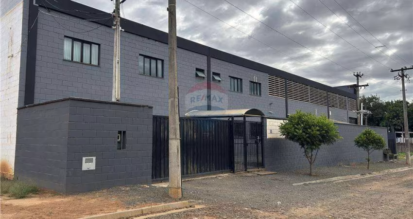 Galpão / Depósito / Armazém para alugar em Jardim Dall'orto de 910.00m² com 2 Garagens