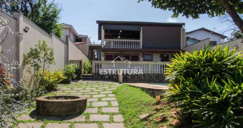 Casa para alugar em Centro de 357.00m² com 3 Quartos, 2 Suites e 1 Garagem