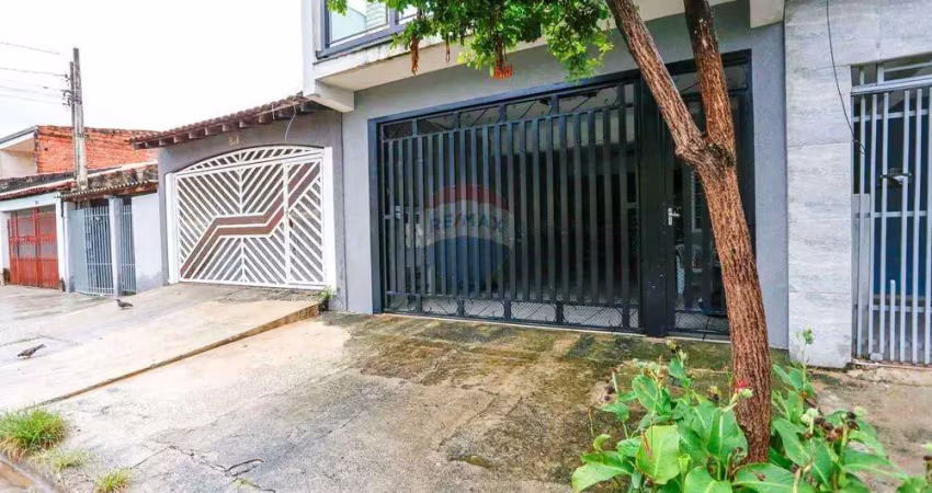 Casa para venda em Jardim São Lourenzo de 361.00m² com 5 Quartos, 1 Suite e 3 Garagens