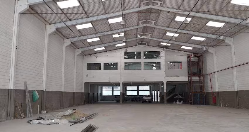 Galpão / Depósito / Armazém para alugar em Jardim Santa Maria de 2000.00m² com 5 Garagens
