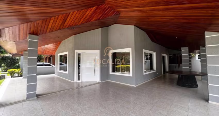 Casa para venda em Condomínio Residencial Floresta de 300.00m² com 3 Quartos, 3 Suites e 5 Garagens