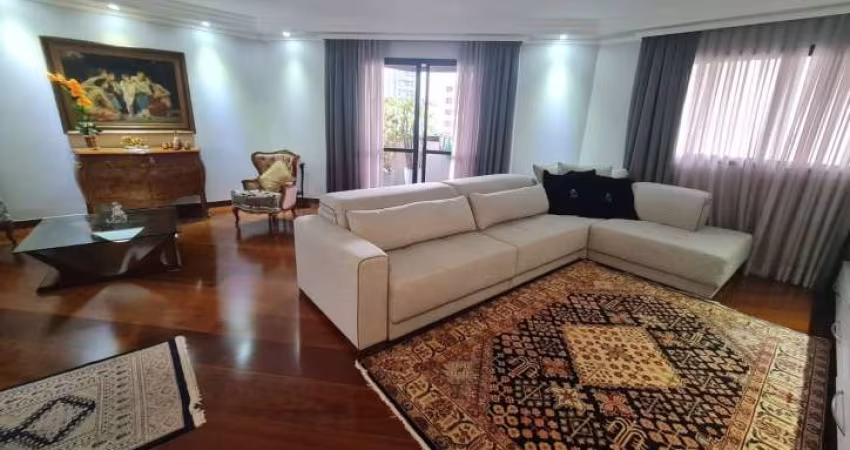 Apartamento para venda em Santo Antônio de 230.00m² com 4 Quartos, 3 Suites e 3 Garagens