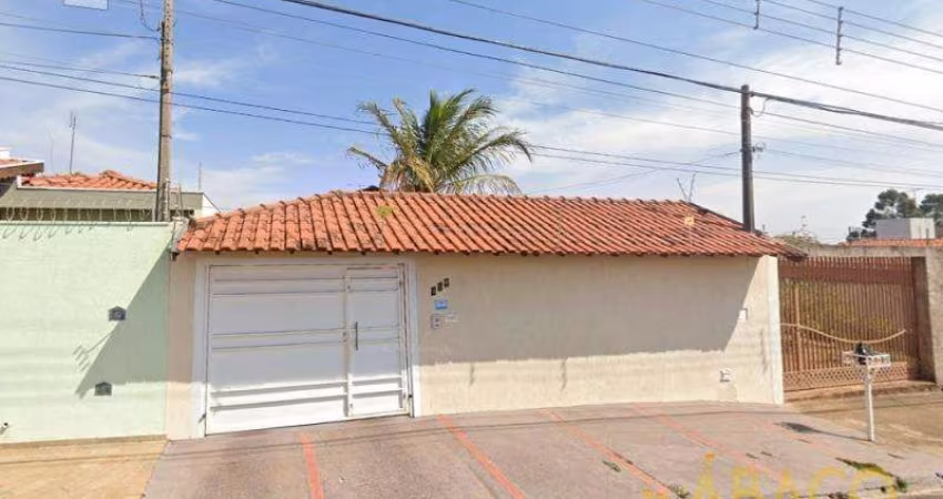 Casa para venda em Residencial Itamarati de 198.00m² com 3 Quartos, 1 Suite e 3 Garagens