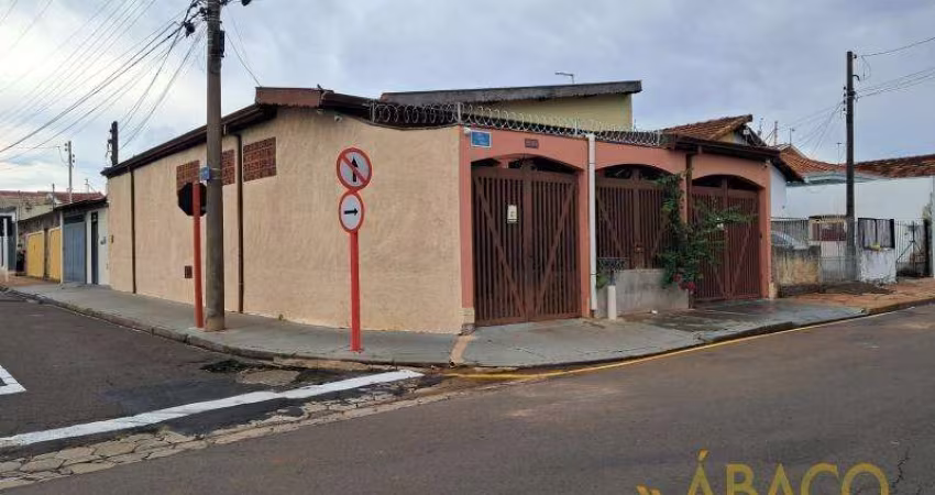 Casa para venda em Vila Prado de 145.00m² com 3 Quartos, 1 Suite e 3 Garagens