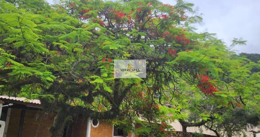 Casa para venda e aluguel em Barequeçaba de 409.00m² com 5 Quartos, 5 Suites e 2 Garagens