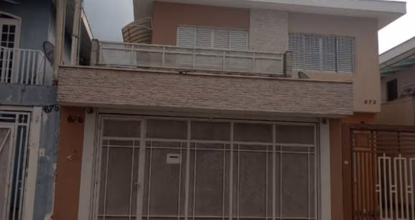 Sobrado para alugar em Jardim São Vicente de 120.00m² com 2 Quartos, 2 Suites e 2 Garagens