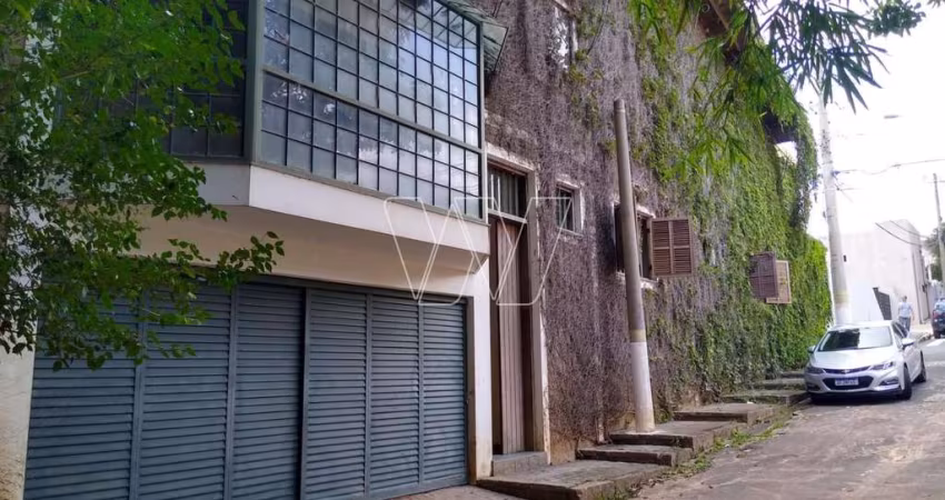 Sobrado para venda em Sousas de 179.30m² com 3 Quartos e 4 Garagens