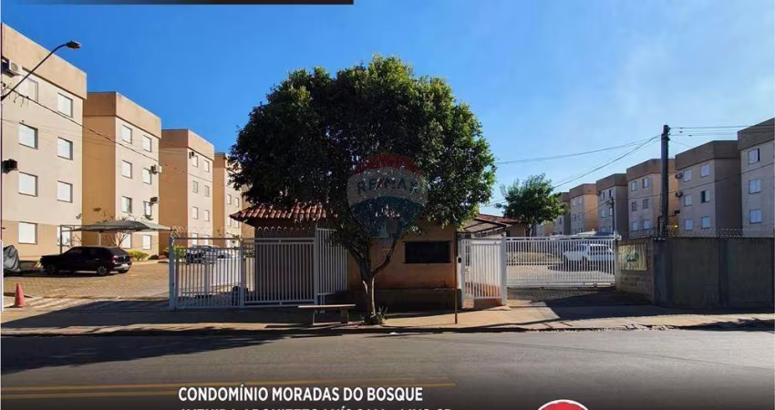Apartamento para alugar em Centro de 47.00m² com 2 Quartos
