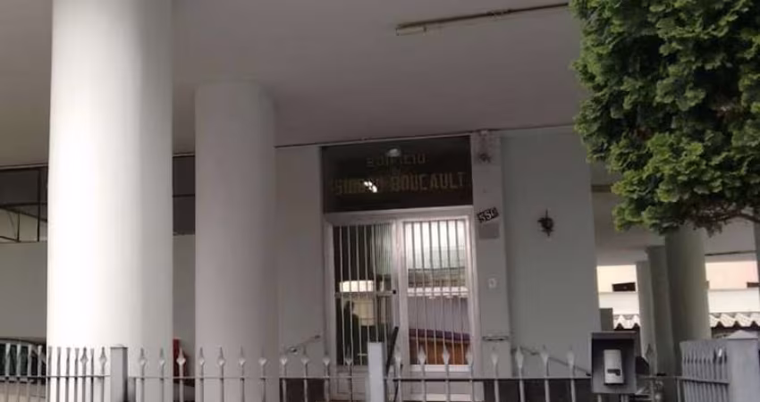 Apartamento para venda em Centro de 126.00m² com 2 Quartos e 1 Garagem