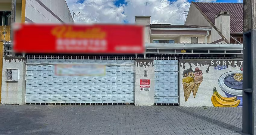 Sobrado para venda em São Pedro de 278.00m² com 4 Quartos e 2 Suites