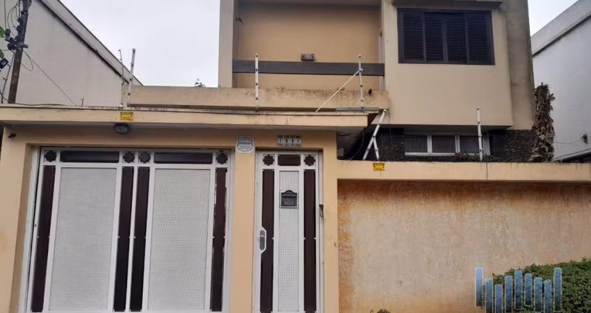 Sobrado para venda em Planalto Paulista de 280.00m² com 4 Quartos, 3 Suites e 3 Garagens