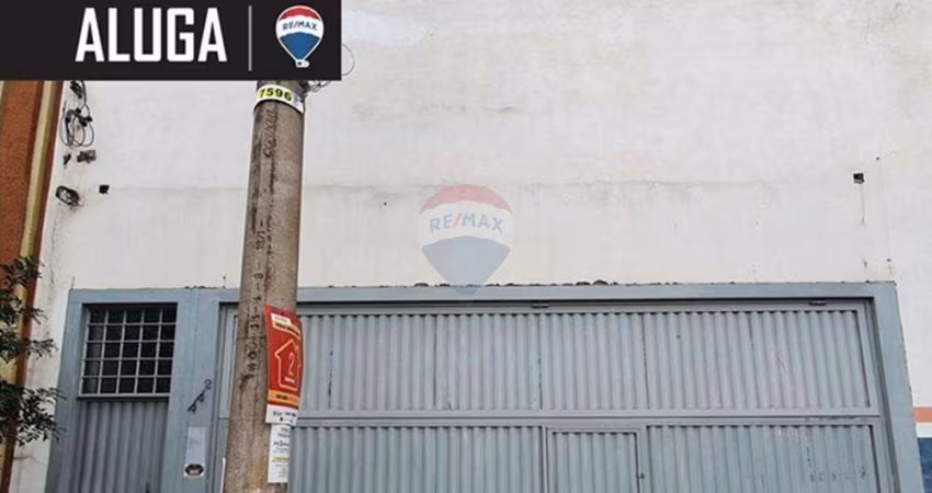 Galpão / Depósito / Armazém para alugar em Centro de 680.00m²