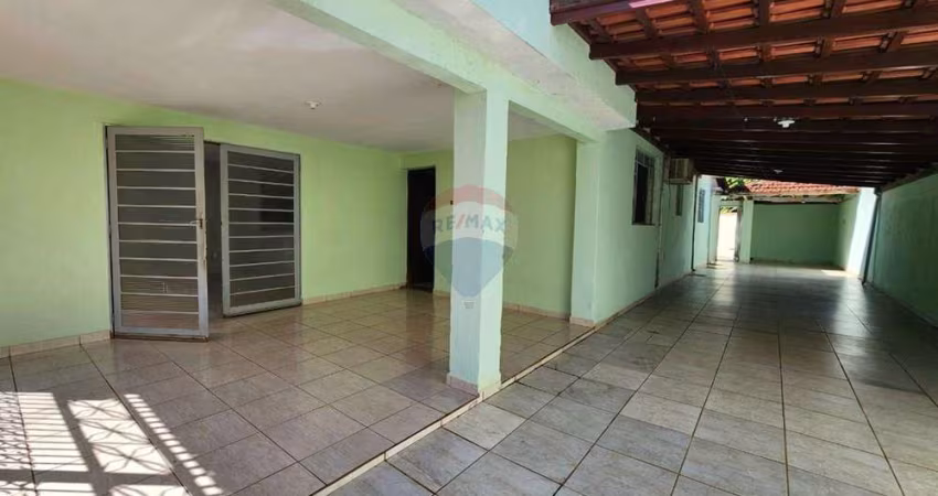Casa para venda em Bonfim Paulista de 190.00m² com 3 Quartos e 4 Garagens