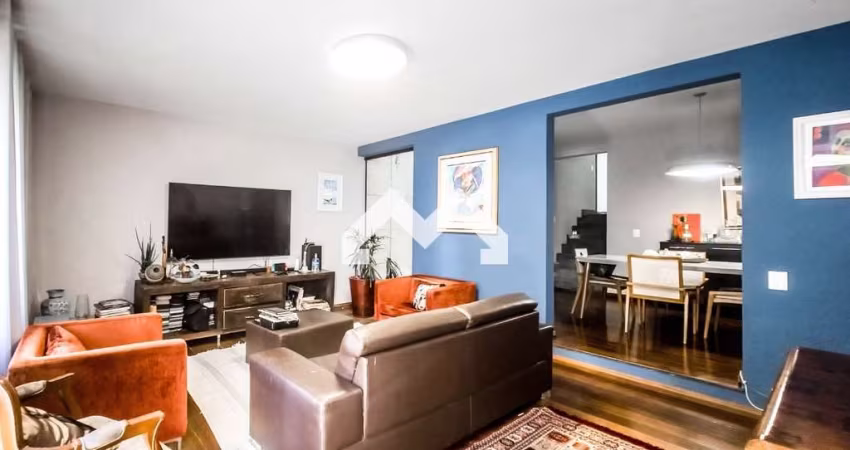 Casa para venda em Serra de 360.00m² com 3 Quartos, 3 Suites e 3 Garagens