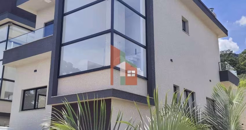 Casa para venda em Itapetinga de 173.00m² com 3 Quartos, 3 Suites e 2 Garagens