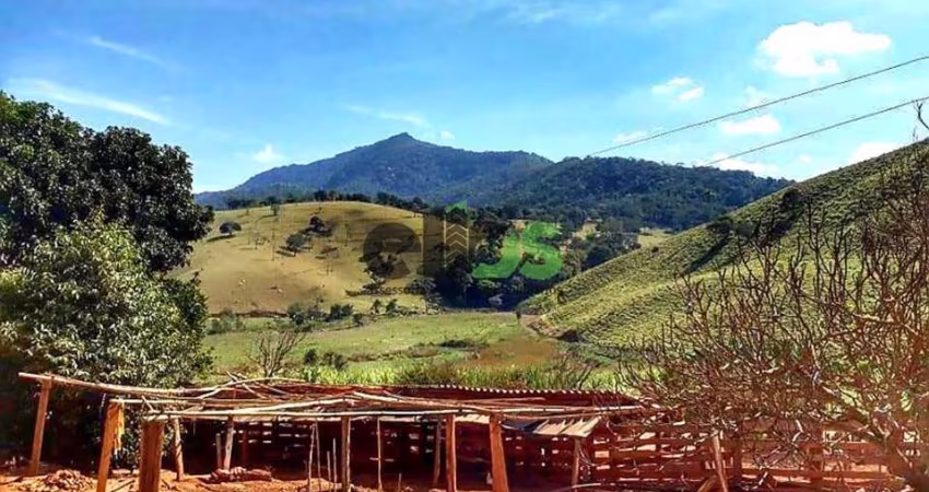 Fazenda / Sítio para venda em Centro de 10.00m² com 1 Quarto