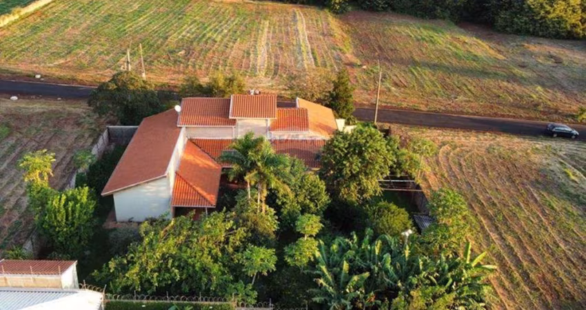 Casa para venda em Brodowski de 312.00m² com 4 Quartos e 2 Suites