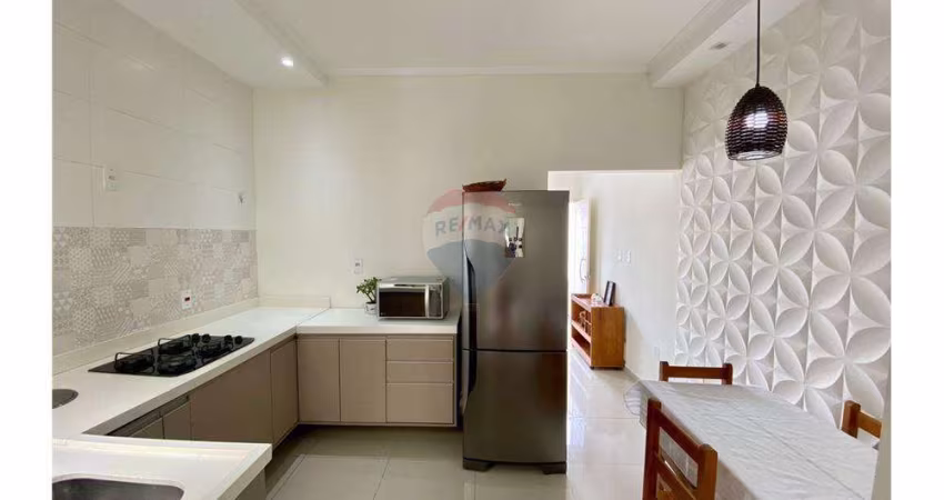 Casa para venda em Residencial Cedro de 70.00m² com 2 Quartos e 2 Garagens