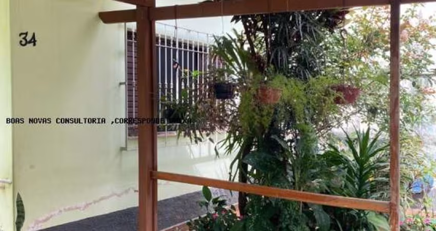 Casa para venda em Jardim Tabatinga de 92.00m² com 2 Quartos e 4 Garagens